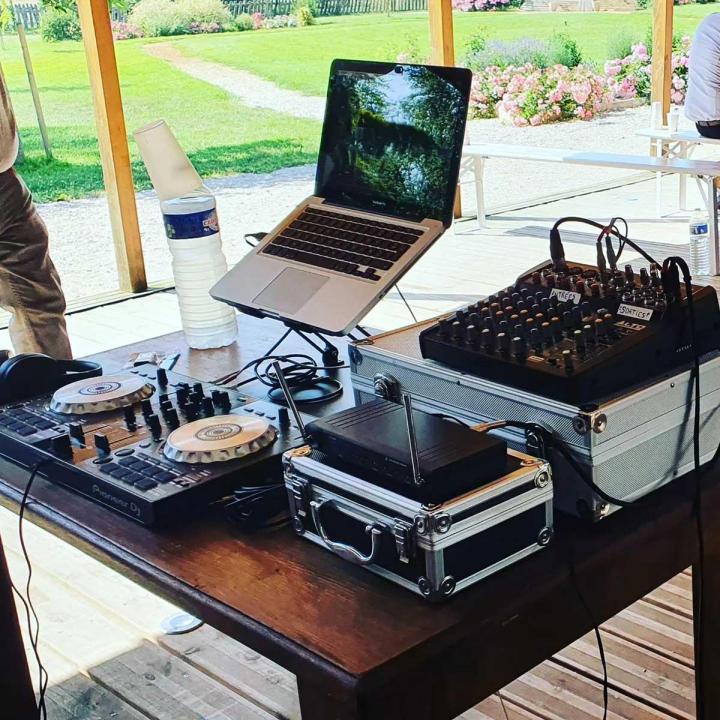 DJ anniversaire adulte L'Ain